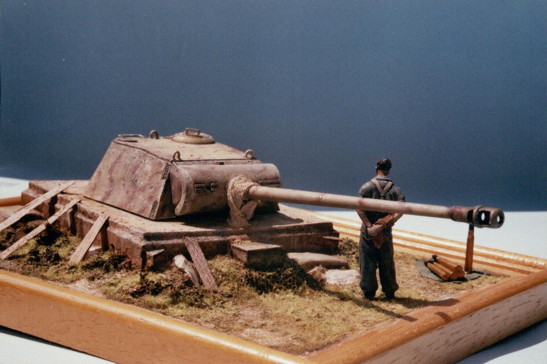 Pantherturm, Linea Gotica, Autunno 1944 © Andrea Tallillo - Click to magnify/shrink