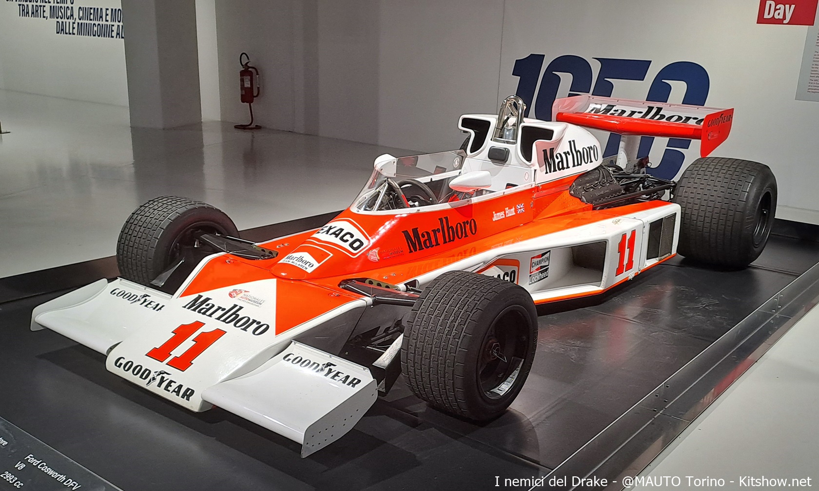 McLaren M23 (1976) - Click to magnify/shrink McLaren M23 (1976)