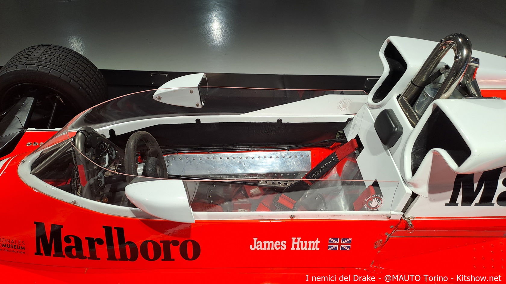 McLaren M23 (1976) - Click to magnify/shrink McLaren M23 (1976)