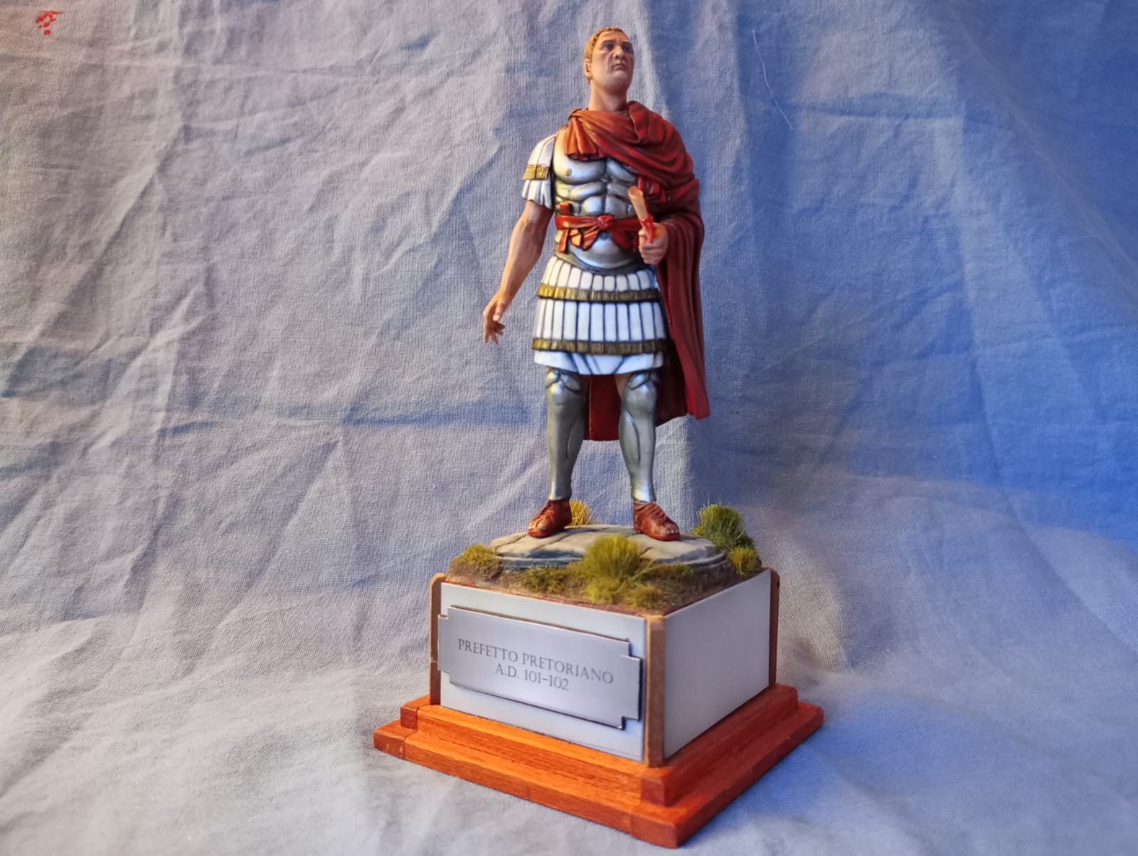 Prefetto del Pretorio A.D. 102 © Giovanni Olivero - Click to magnify/shrink