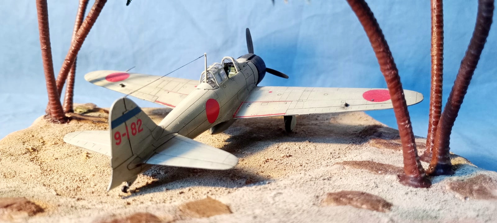 Mitsubishi A6M2a Zero © Giovanni Olivero - Click to magnify/shrink Mitsubishi A6M2a Zero