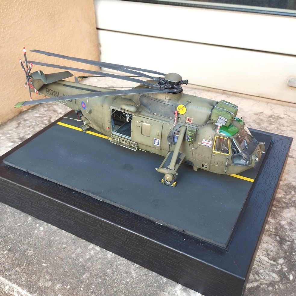 Westland Sea King HC 4 © Massimo De Luca - Click to magnify/shrink