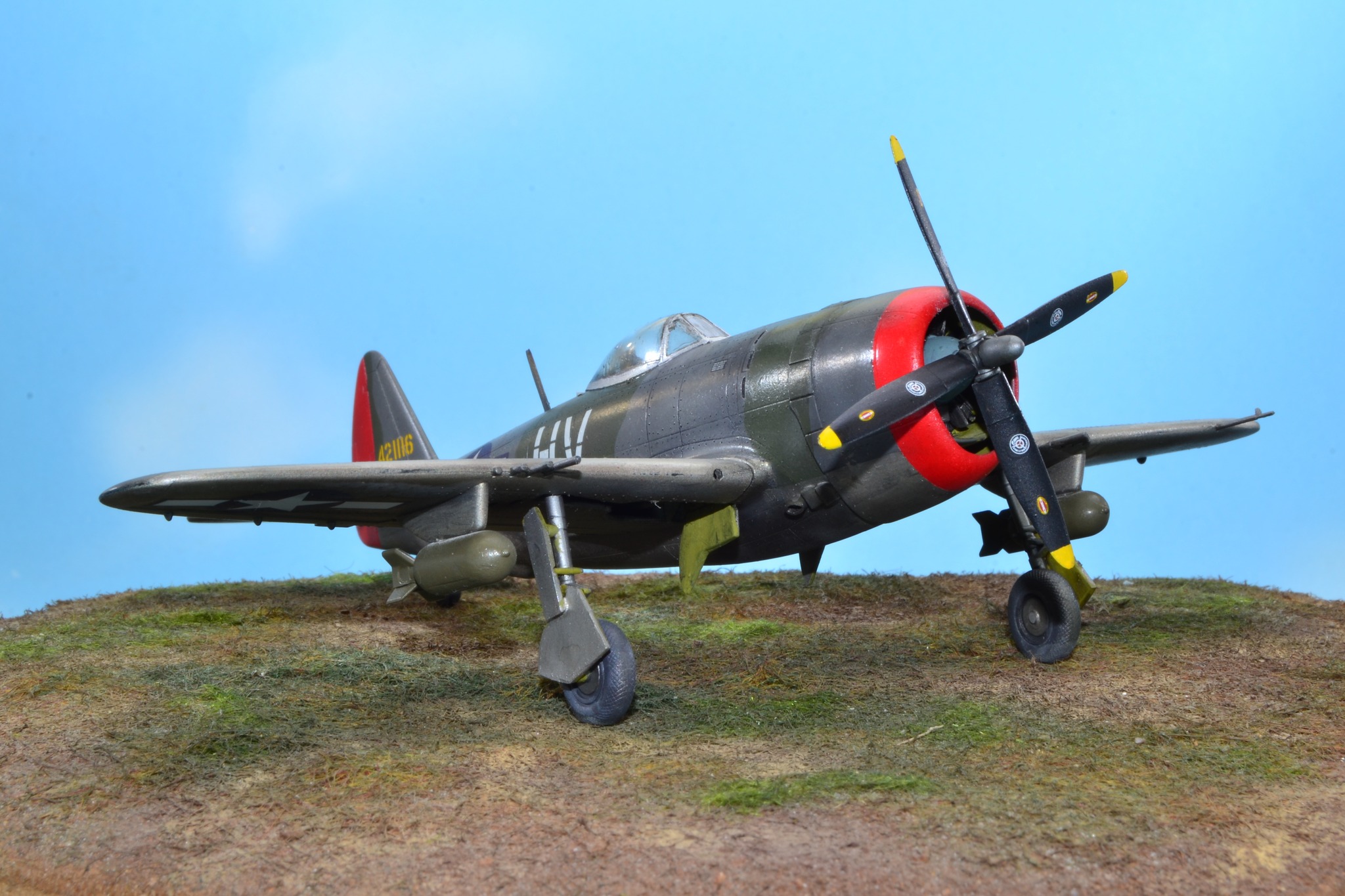 Republic P-47D Thunderbolt © Maurizio Ugo - Click to magnify/shrink