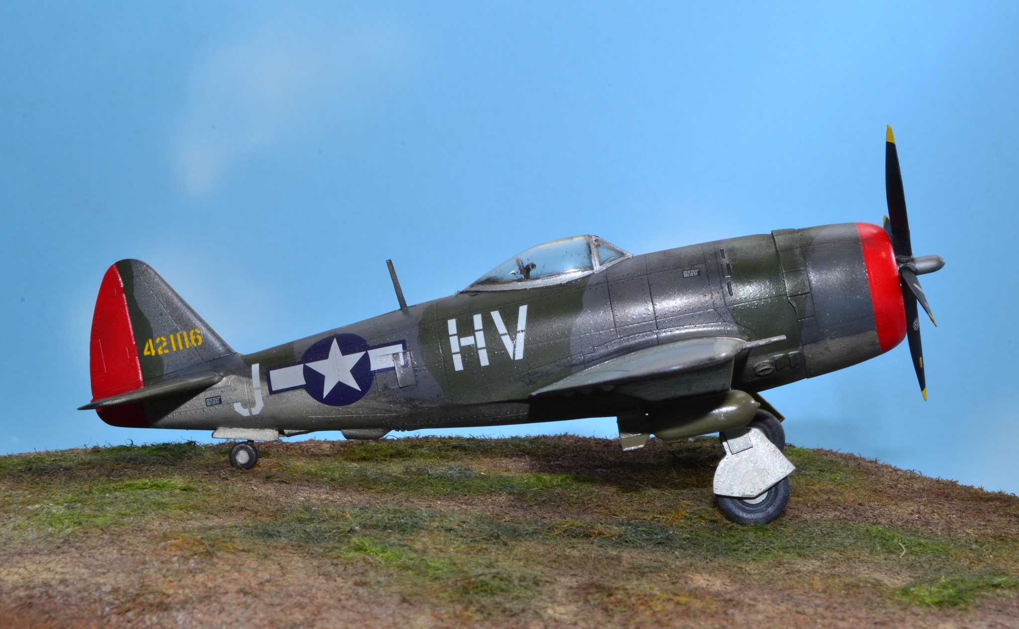 Republic P-47D Thunderbolt © Maurizio Ugo - Click to magnify/shrink