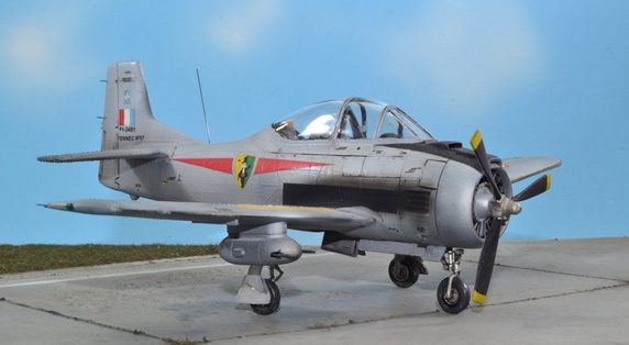North American T-28 Fennec