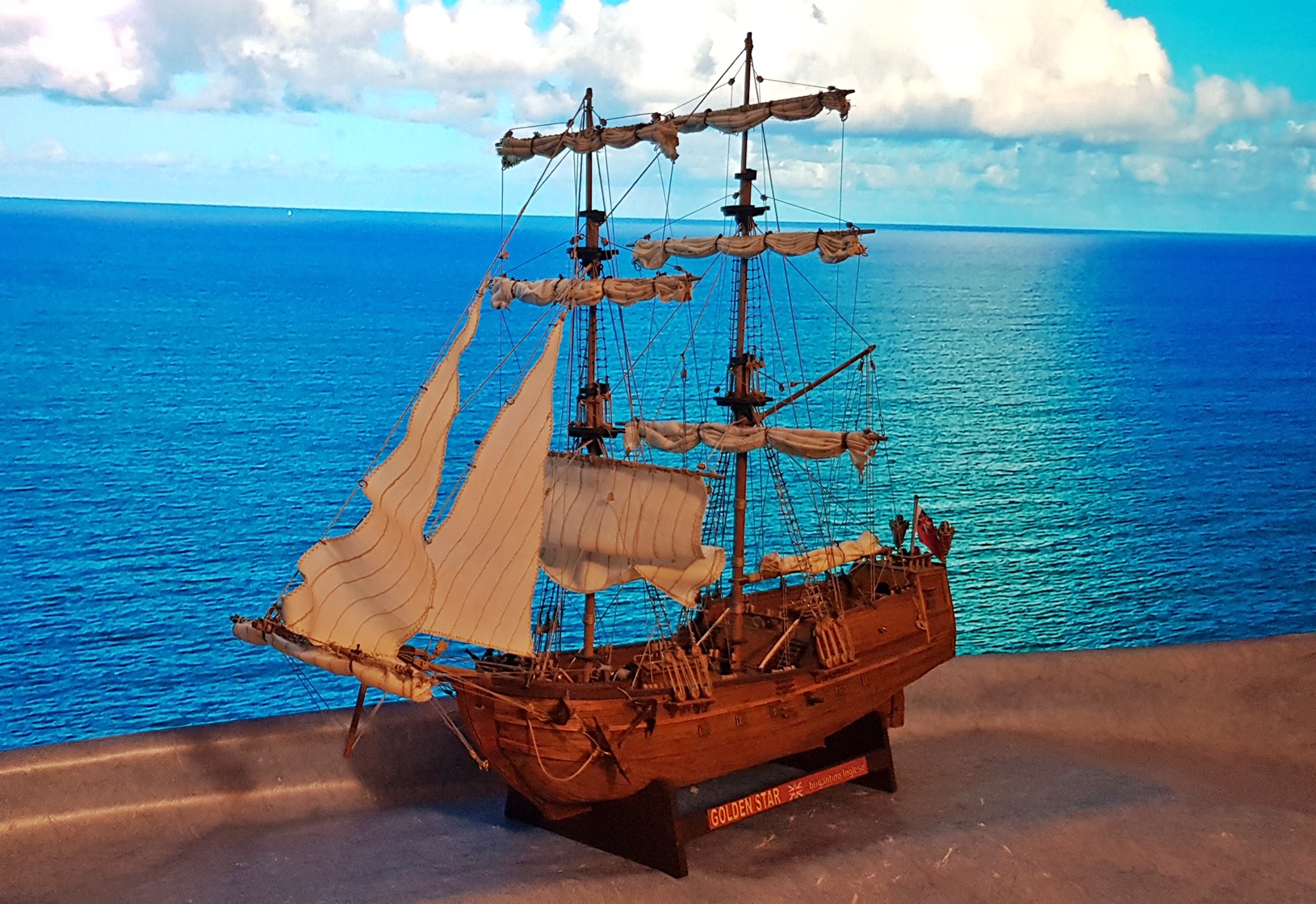 Santísima Trinidad © Sergio Colombo - Click to magnify/shrink