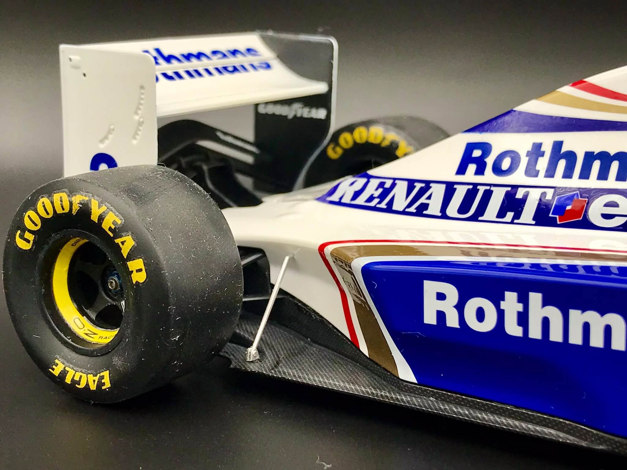 Williams FW16 - 1994 © Manuel Maverick - Click to magnify/shrink